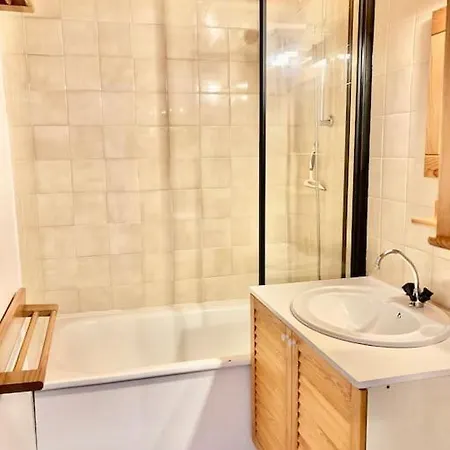 Holiday home Maison Calme Proche Avec Piscine *